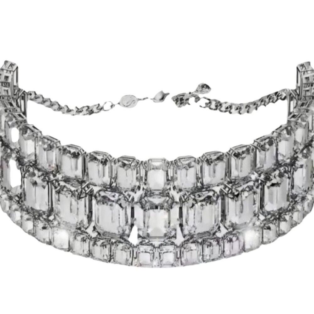 Authentic Swarovski Statement necklace Ariana grande,Kim K superb owl necklace. - Picture 6 of 16
